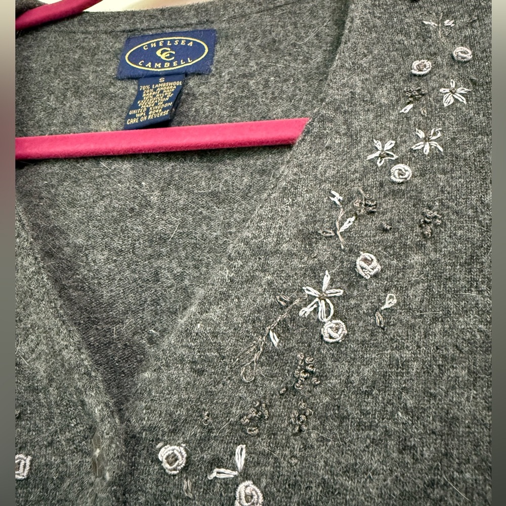 Vintage Chelsea Campbell Lambswool Angora Grey Embroidered Floral Cardigan, S - Picture 5 of 10